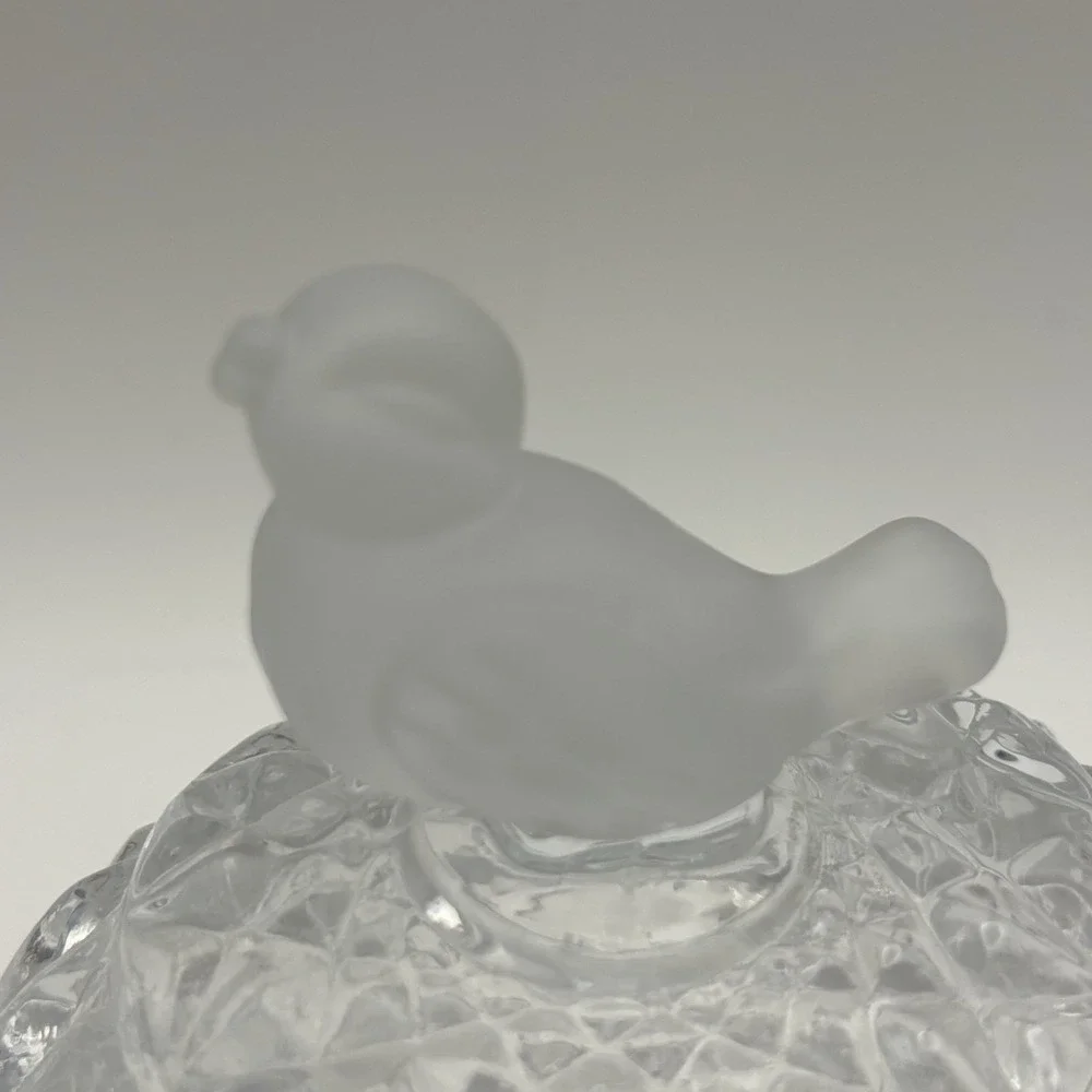 Hofbauer Byrdes‎ Crystal Egg Trinket Box With Satin Galas Bird On Lid